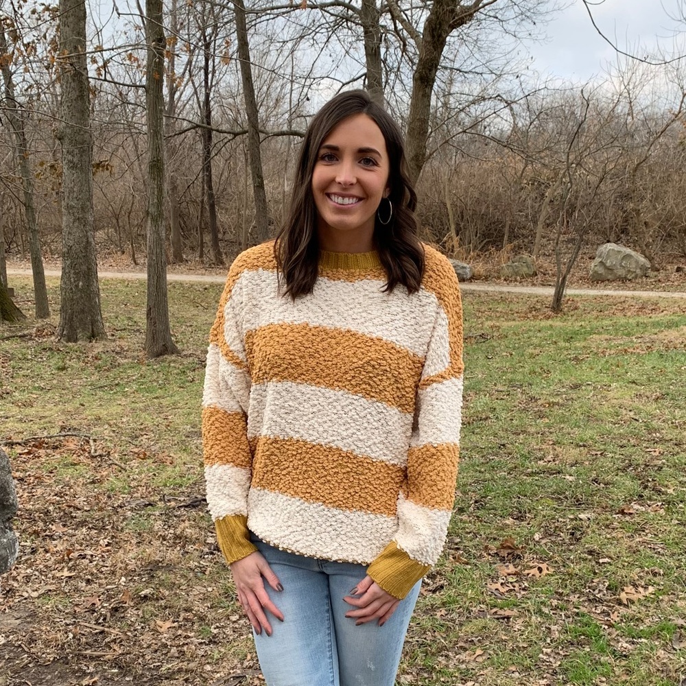 NWT Key Hole Backed Stripped Sweater